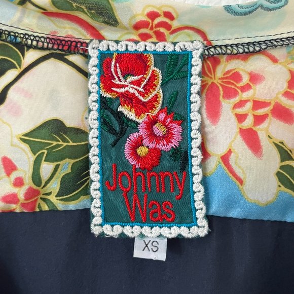 Johnny Was 100% Silk Floral Tunic Size XS - Picture 4 of 13